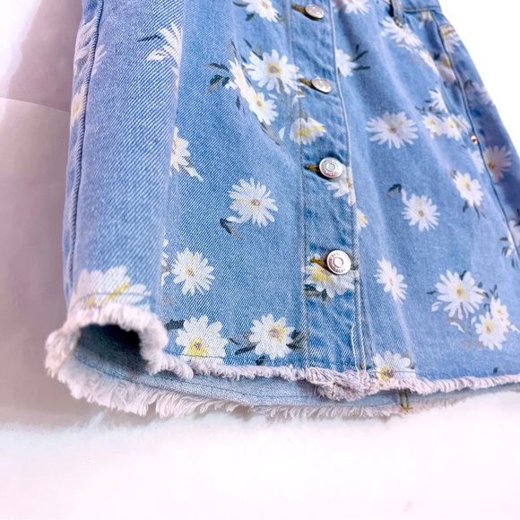 Wild Fable Daisy Print Skirt 🤍🌾💫 - Picture 6 of 7